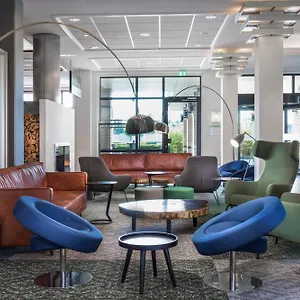 https://courtyard-by-marriott-amsterdam-airport.zandvoort-hotels.com