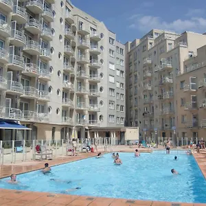 Met Zeezicht En Verwarmd Zwembad Appartement Ostende